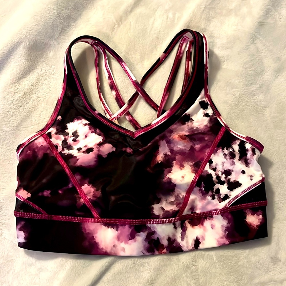Patterned, size 6, Lululemon bra